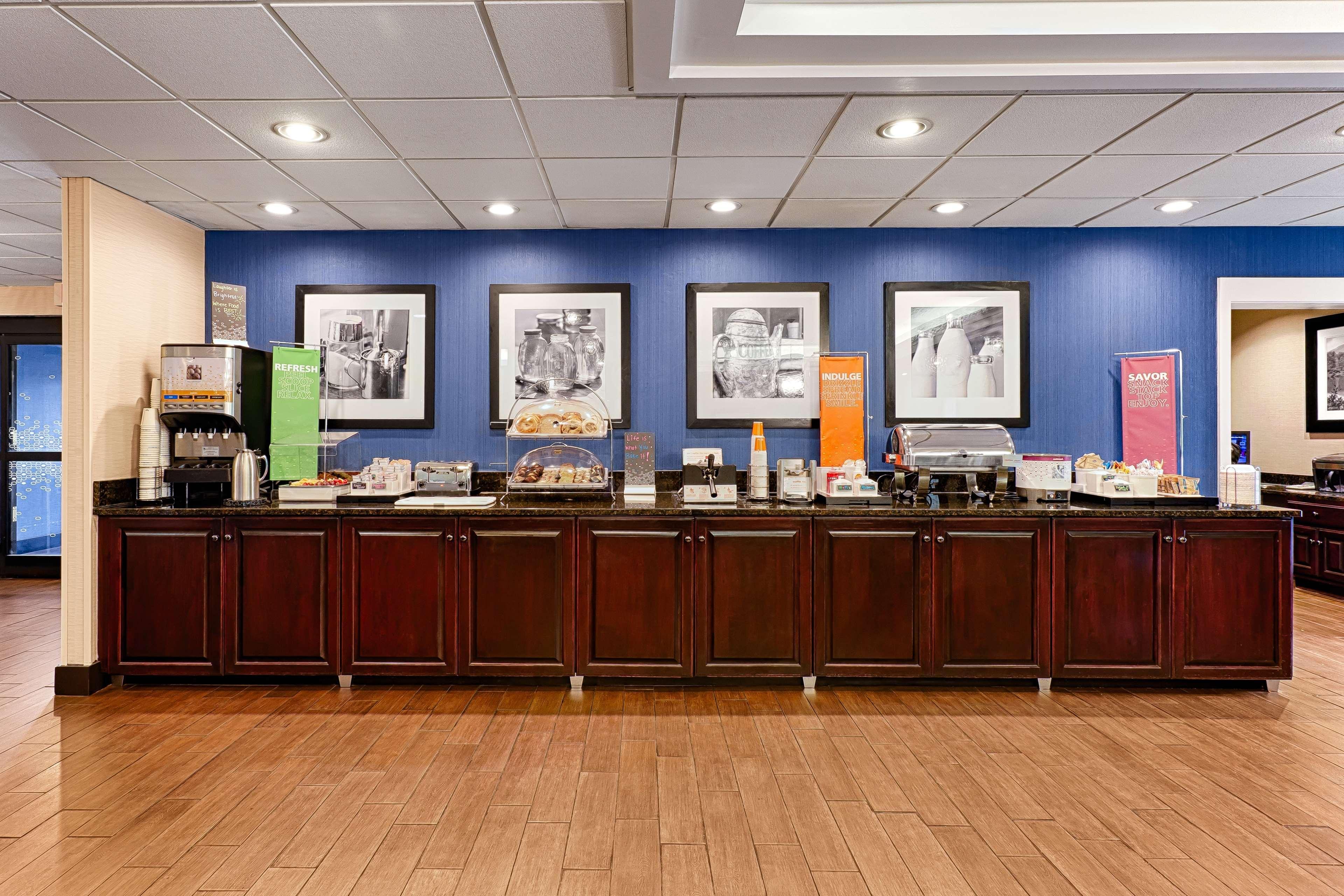 Hampton Inn Morganton Extérieur photo